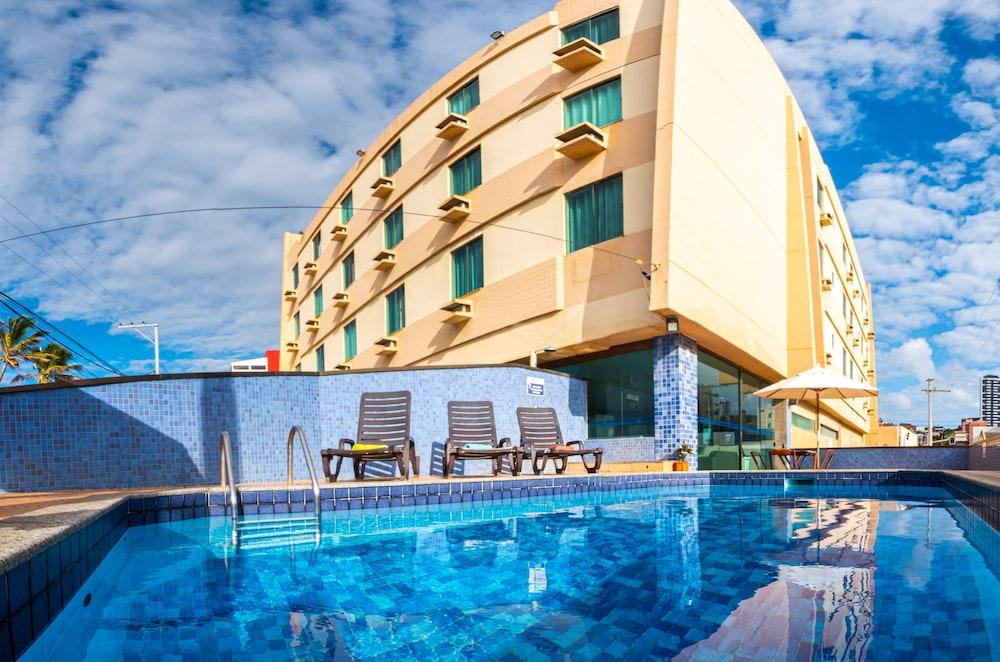 Hotel Dan Inn Express Salvador By Nacional Inn Exterior photo
